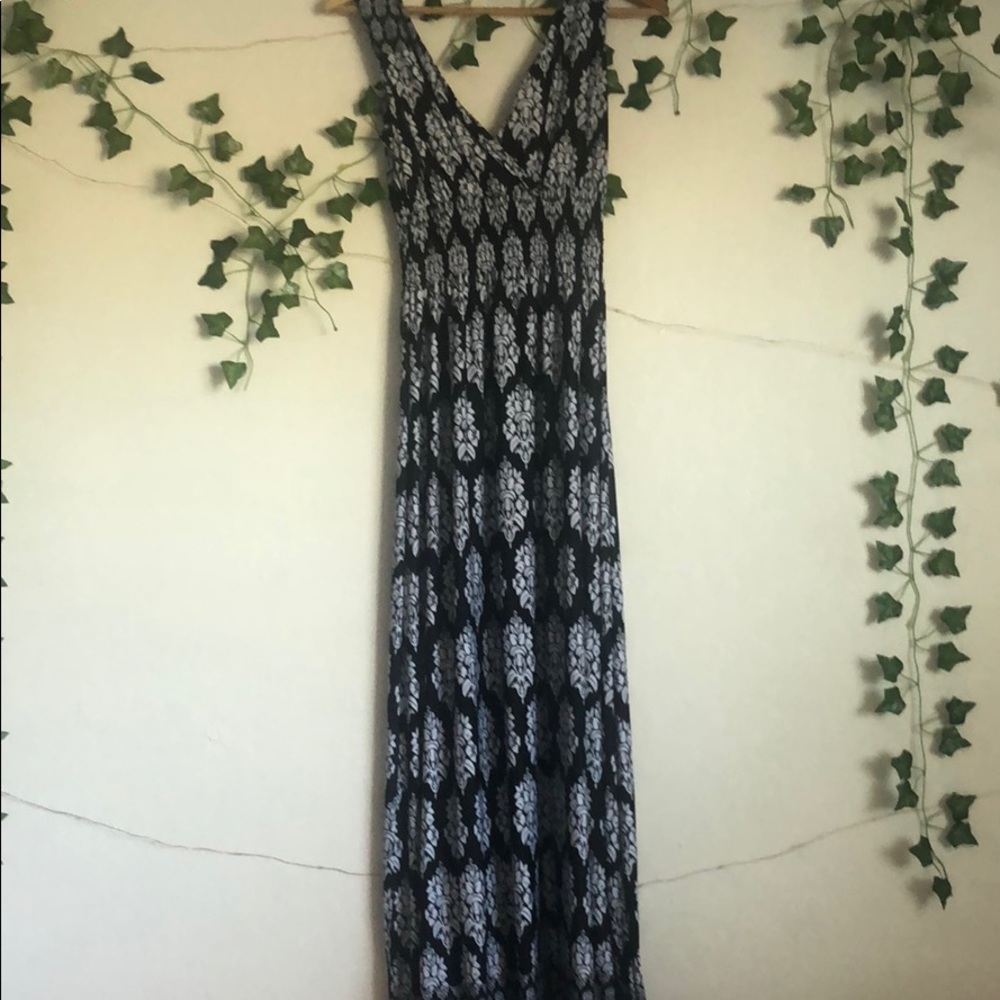 black and white design dress